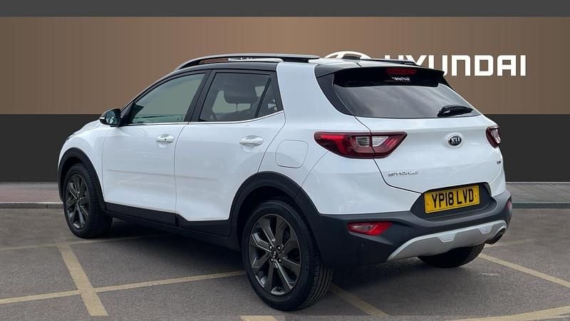 Used Kia Stonic First Edition 118 HP (86 kW) 2018 White SUV