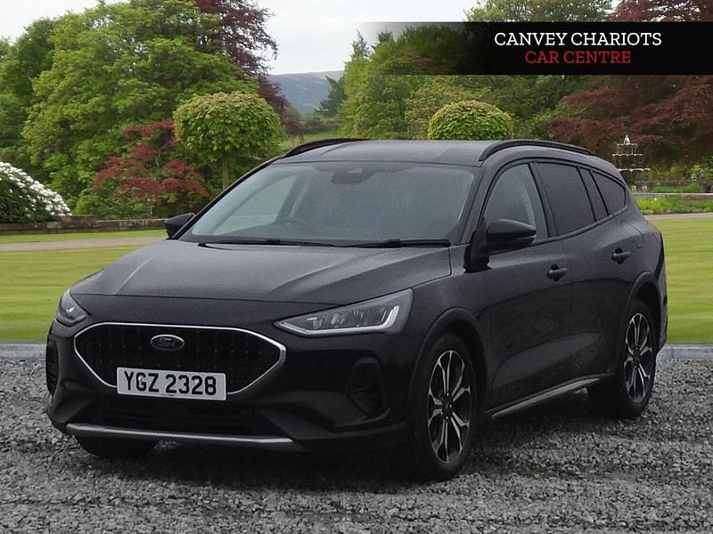 Used Ford Focus Active X 125 HP (91 kW) 2022 Black Estate