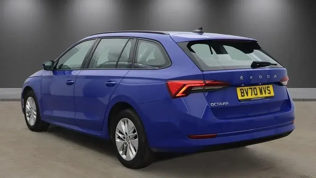 Używany Skoda Octavia SE Technology 150 KM (110 kW) 2020 Niebieski Kombi