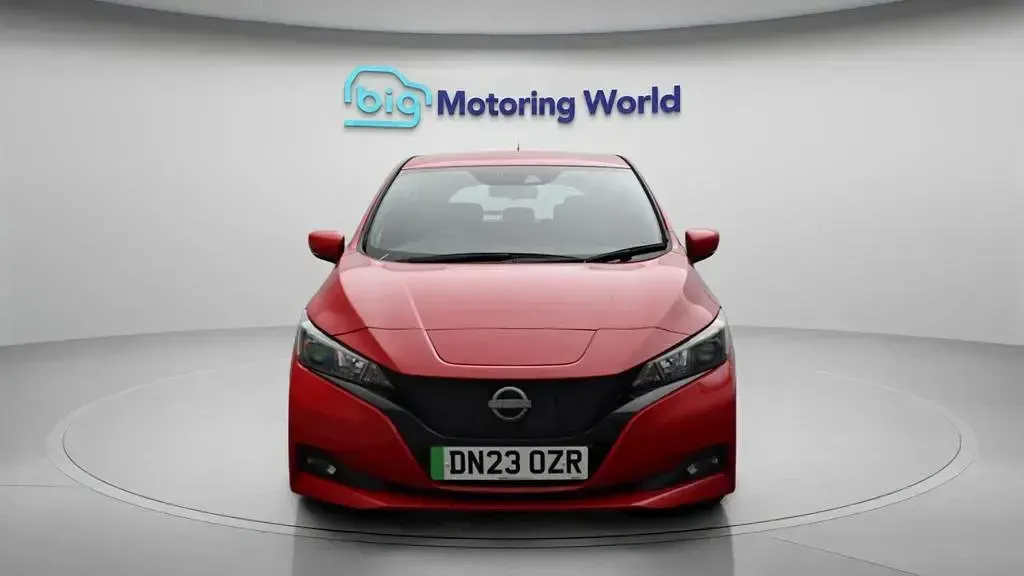 Used Nissan Leaf Acenta 110 kW (150 HP) 2023 Red Hatchback