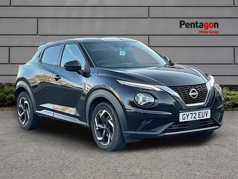 Black Used 2022 Nissan Juke N-Connecta SUV | £13,900 (Good price) - Image 1/4