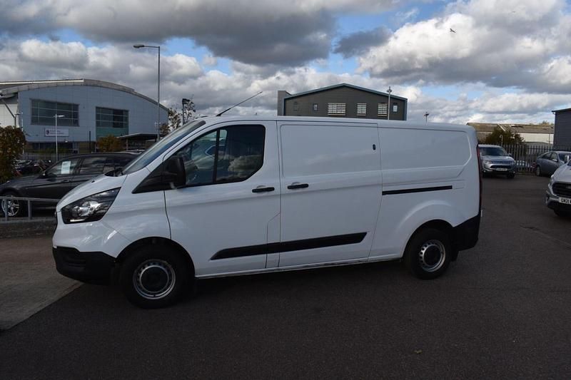Used Ford Transit Custom S 105 HP (77 kW) 2020 White Van