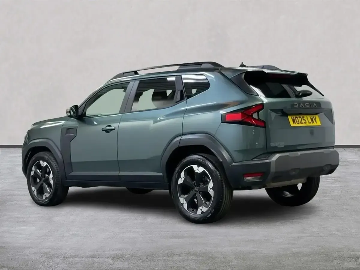 Second-hand Dacia Duster Extreme 140 CP (102 kW) 2025 Verde Hatchback