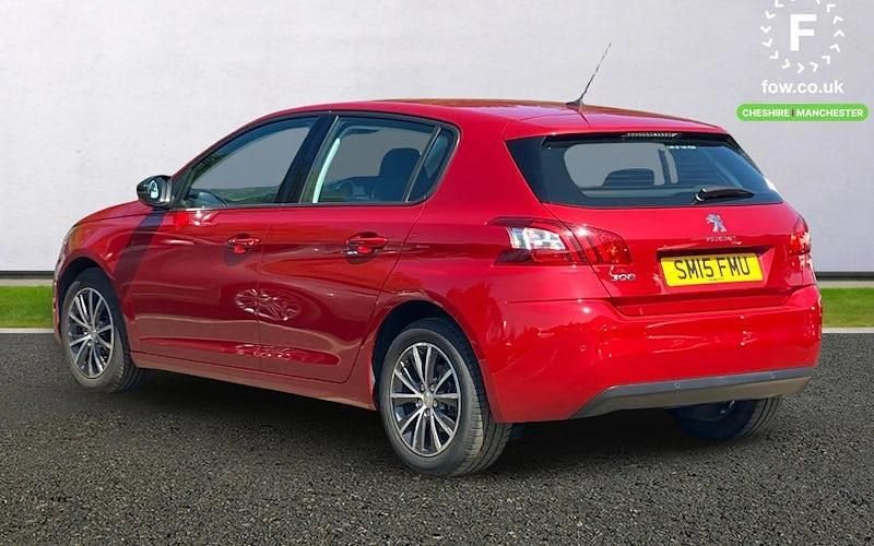Gebraucht Peugeot 308 Sportium 131 PS (96 kW) 2015 Rot Kleinwagen
