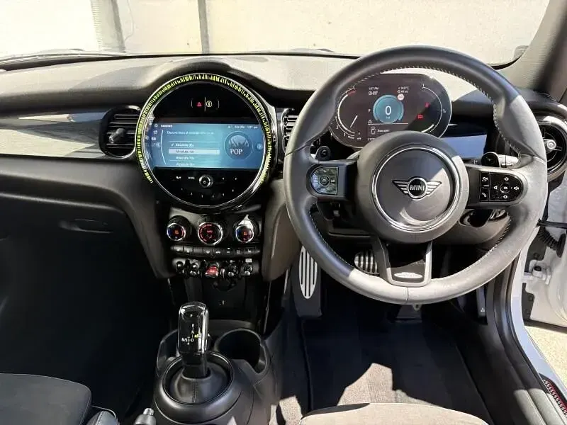 Used Mini Cooper S Hatch 190 HP (139 kW) 2023 White Hatchback