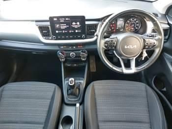 Used Kia Stonic 99 HP (72 kW) 2023 Grey SUV