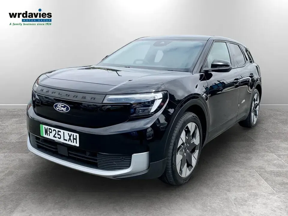 Used Ford Explorer Premium 210 kW (286 HP) 2025 Black SUV