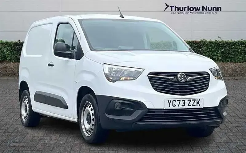 Used Vauxhall Combo 101 HP (74 kW) 2023 MPV
