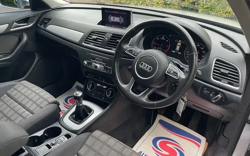 Used Audi Q3 Design 150 HP (110 kW) 2016 SUV