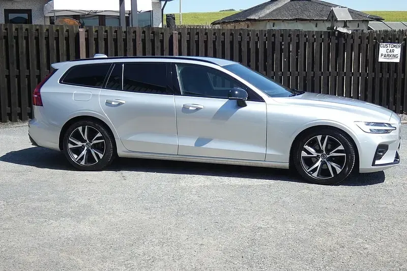 Used Volvo V60 R-Design 2020 Silver Estate