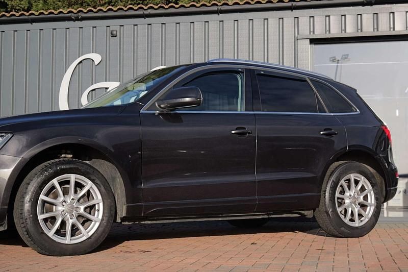 Used Audi Q5 Advanced 170 HP (125 kW) 2010 Grey SUV