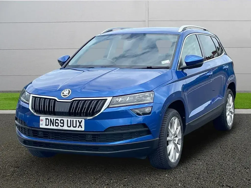 Usado Skoda Karoq SE L 150 CV (110 kW) 2020 Azul SUV