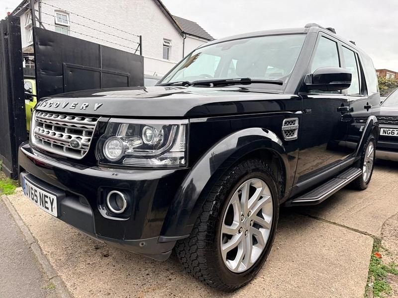 Used Land Rover Discovery 4 HSE 252 HP (185 kW) 2015 Black SUV