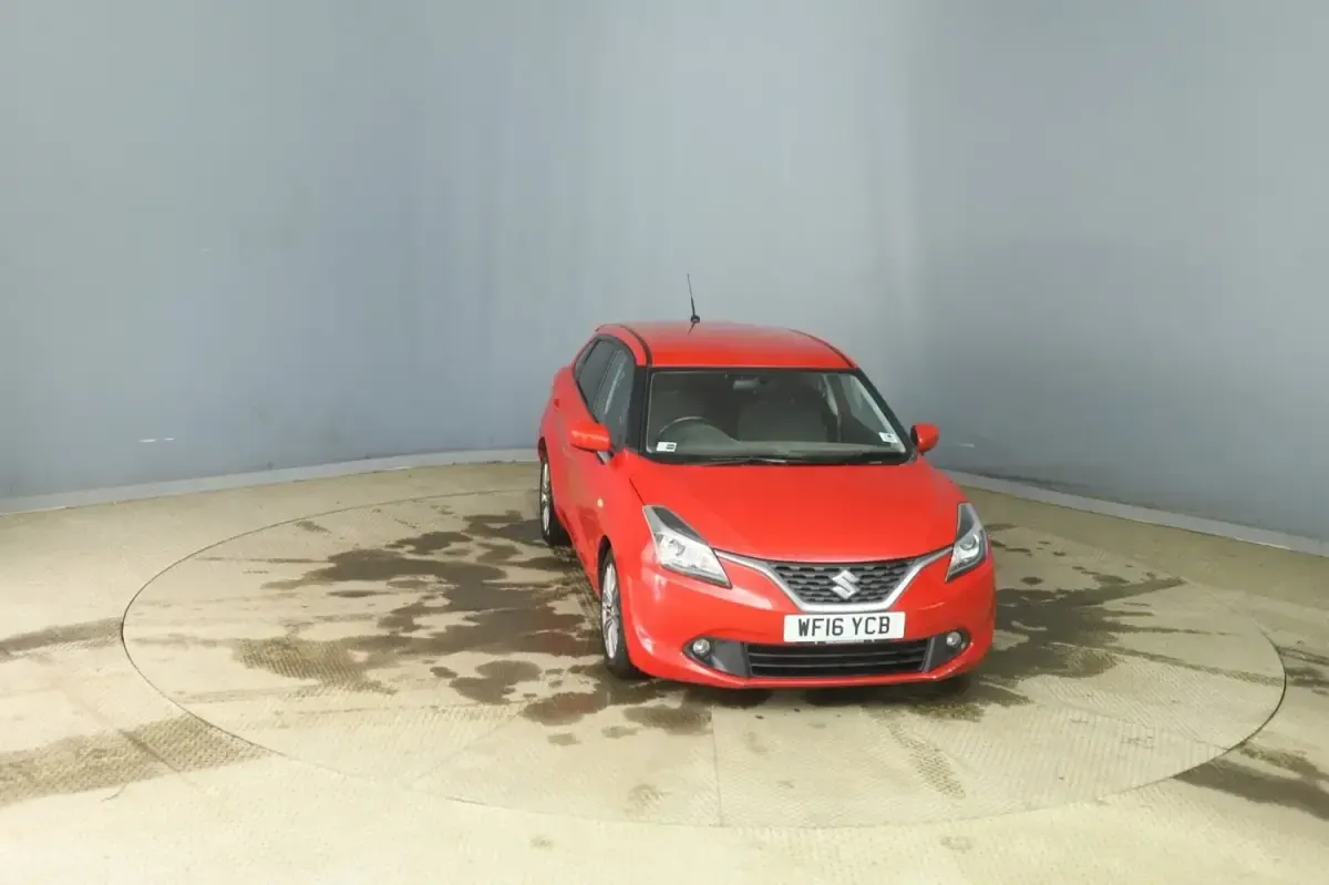 Używany Suzuki Baleno SZ-T 111 KM (81 kW) 2016 Czerwony Hatchback