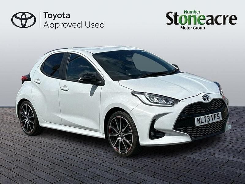 Grey Used 2023 Toyota Yaris Hybrid Sport Hatchback | £19,500 (Fair price) - Image 1/2
