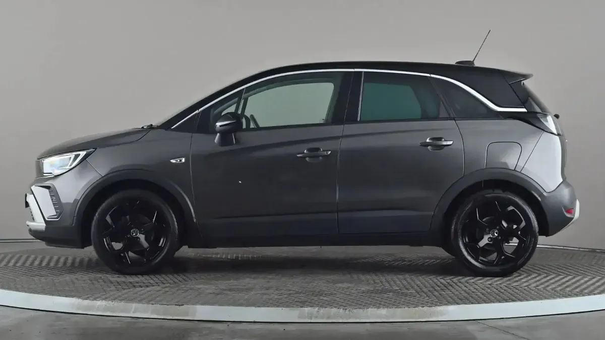 Used Vauxhall Crossland 83 HP (61 kW) 2021 Grey SUV