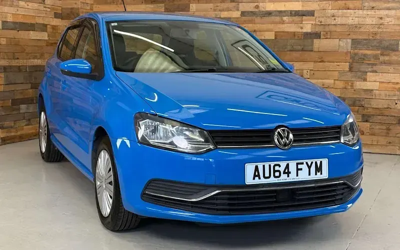 Used VW Polo SE 90 HP (66 kW) 2015 Hatchback