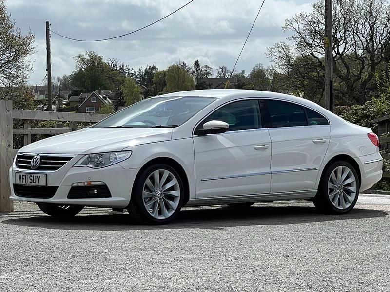 Usado VW Passat GT 140 HP (102 kW) 2011 Branco Coupé