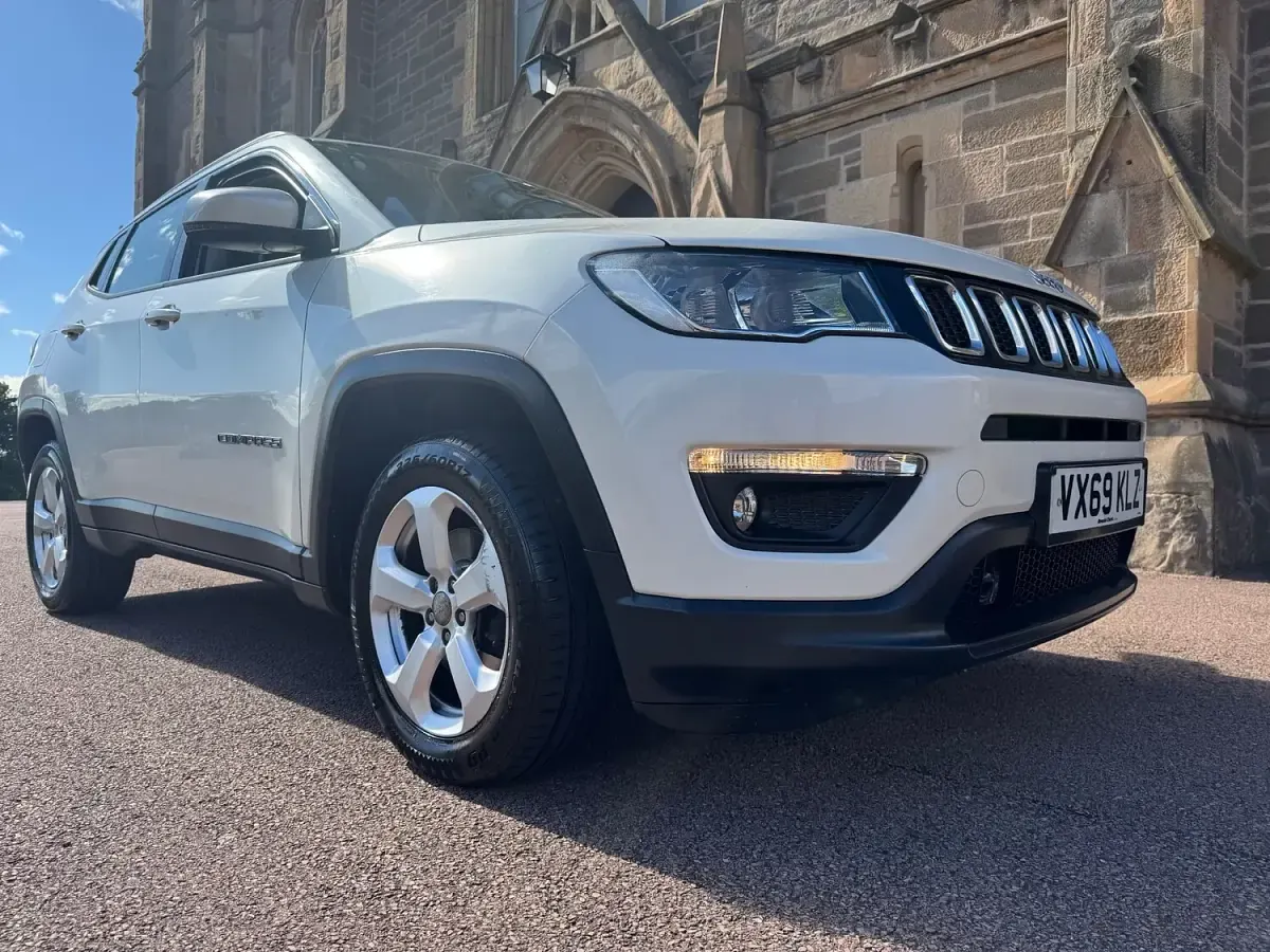 Used Jeep Compass Longitude 140 HP (102 kW) 2019 White SUV