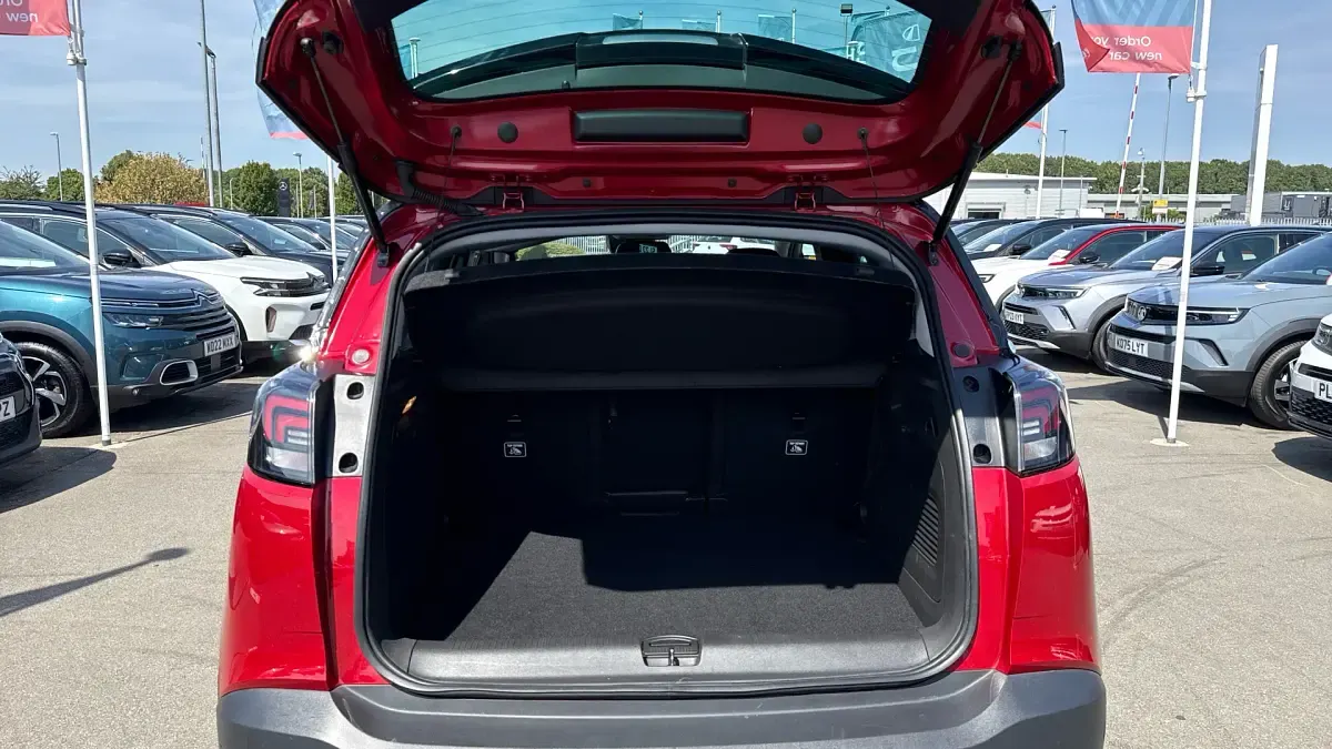 Used Vauxhall Crossland Ultimate 110 HP (80 kW) 2024 Red SUV