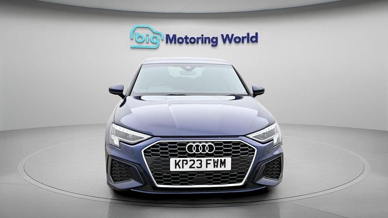 Begagnad Audi A3 S-Line 148 HK (108 kW) 2023 Sedan