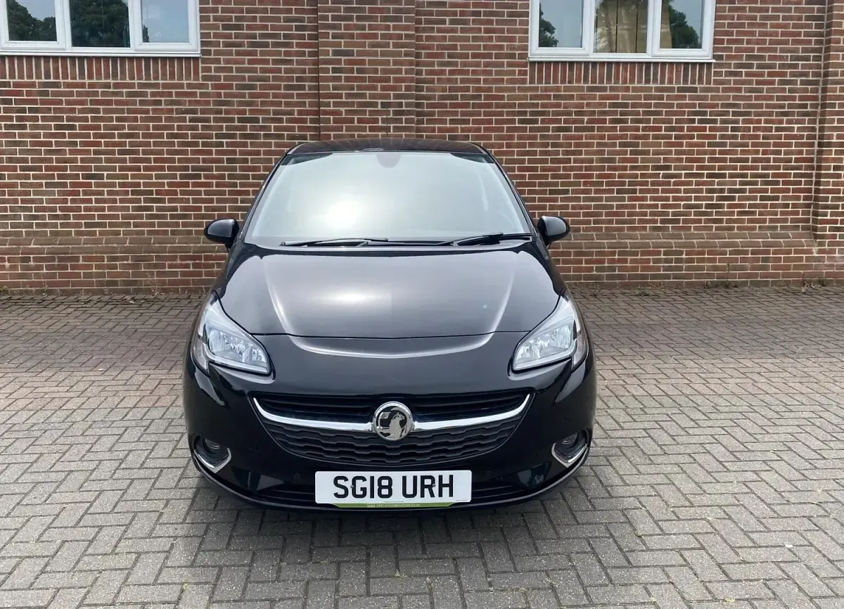 Used Vauxhall Corsa 75 HP (55 kW) 2018 Black Hatchback