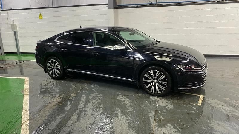 Used VW Arteon Elegance 190 HP (139 kW) 2019 Black Hatchback