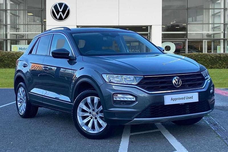 Grey Used 2018 VW T-Roc SE SUV | £14,299 (Fair price) - Image 1/4