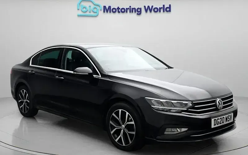 Used VW Passat SEL 190 HP (139 kW) 2020 Sedan
