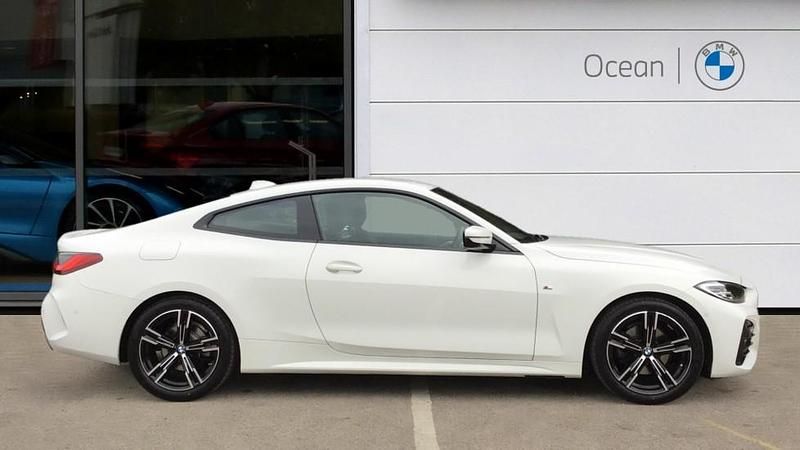 Used BMW 420 M Sport 181 HP (133 kW) 2023 White Coupe
