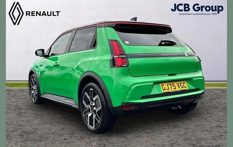 Used Renault R5 Urban 89 kW (122 HP) 2025 Other Hatchback