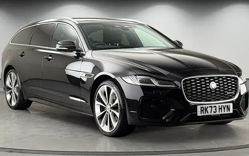 Used Jaguar XF Sportbrake R-Dynamic 204 HP (150 kW) 2022 Estate