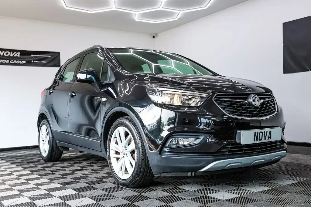 Used Vauxhall Mokka X Active 115 HP (84 kW) 2016 Black SUV