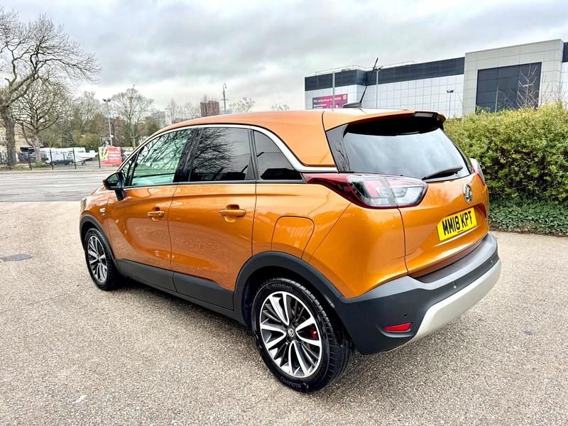 Used Vauxhall Crossland X Elite 81 HP (59 kW) 2018 Orange SUV