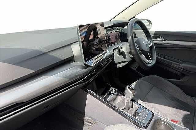 Used VW Golf VIII Style 150 HP (110 kW) 2025 Blue Hatchback