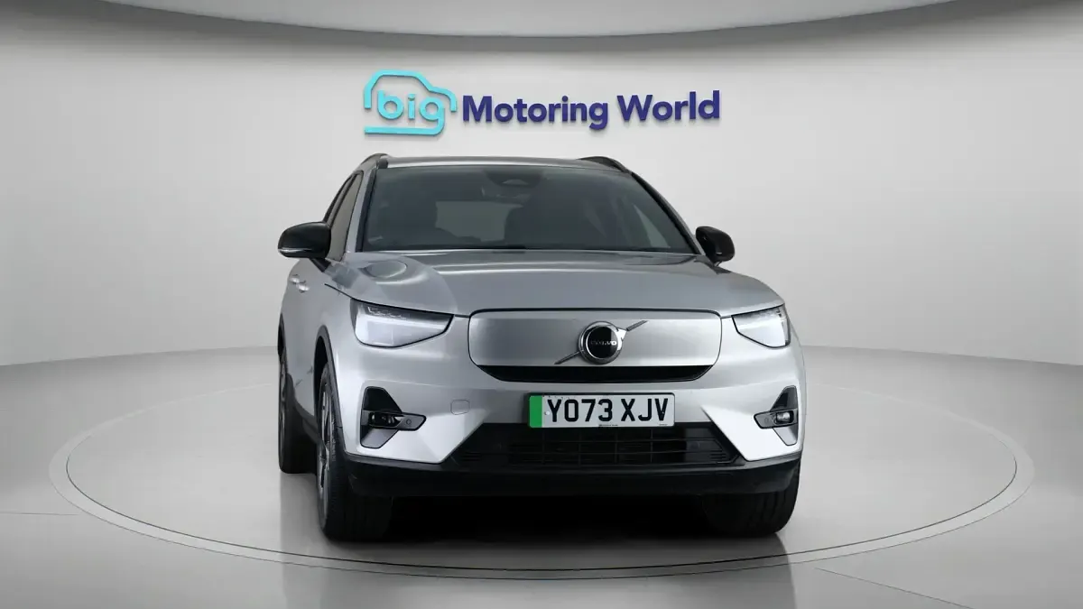 Used Volvo XC40 Plus 300 kW (408 HP) 2024 Silver SUV