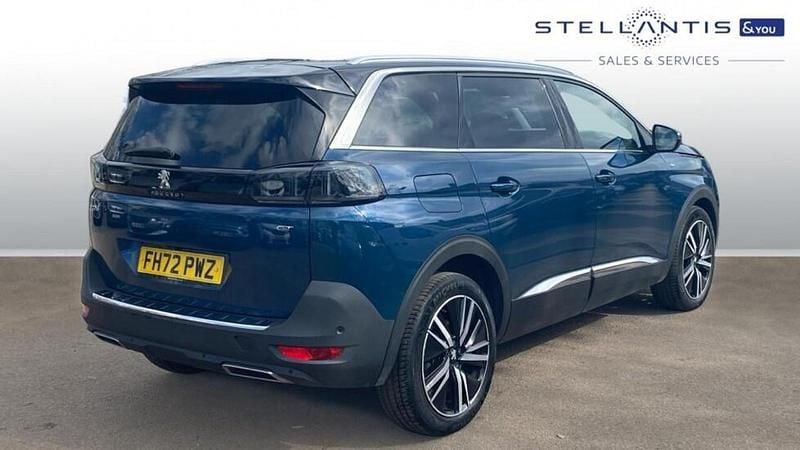 Used Peugeot 5008 Premium 129 HP (94 kW) 2023 Blue SUV