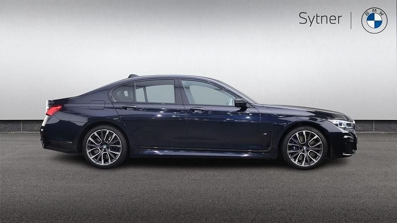 Used BMW 740 M Sport 335 HP (246 kW) 2021 Black Sedan