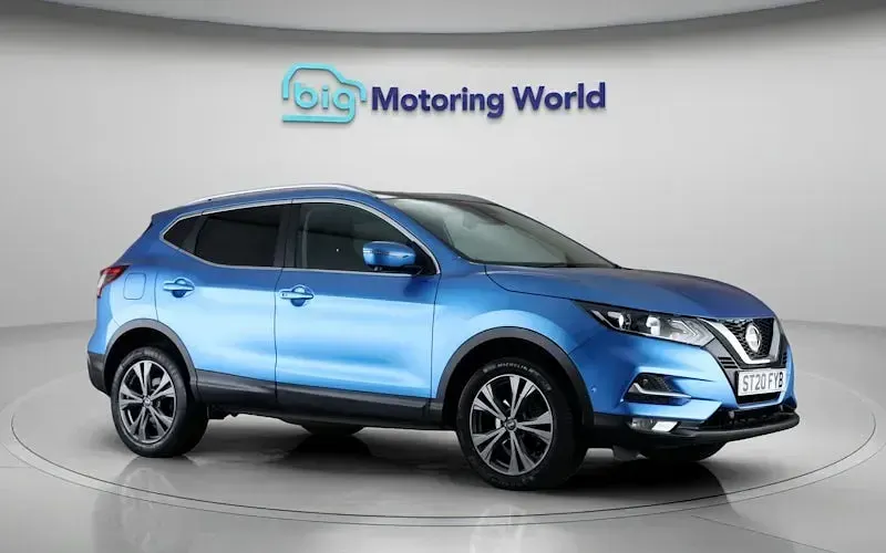 Used Nissan Qashqai N-Connecta 140 HP (102 kW) 2020 Blue SUV