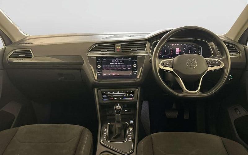 Used VW Tiguan Elegance 150 HP (110 kW) 2023 SUV