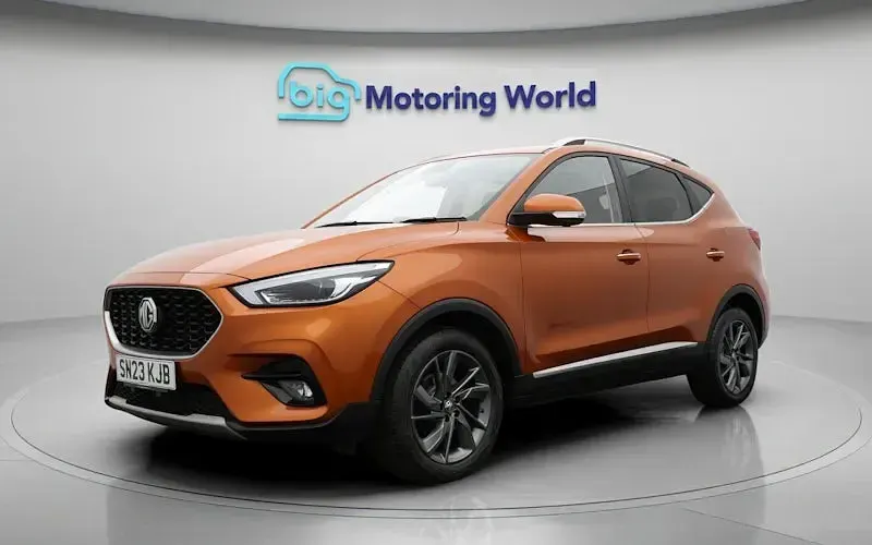 Usado MG ZS Exclusive 111 HP (81 kW) 2023 Laranja SUV