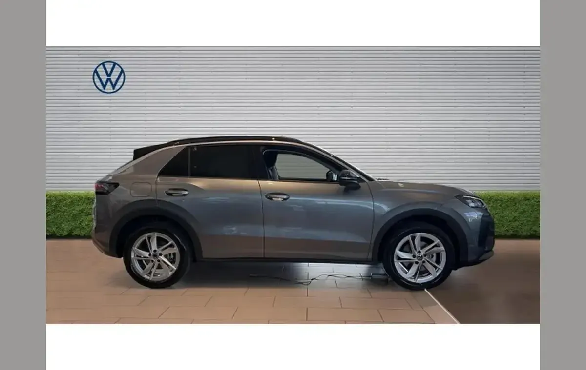 New VW T-Roc Style 147 HP (108 kW) 2025 Other SUV