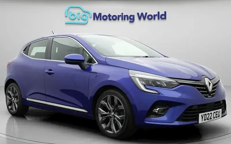 Used Renault Clio SE 90 HP (66 kW) 2022 Hatchback