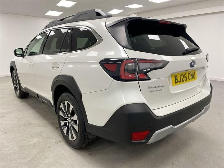 Used Subaru Outback 2025 White Estate