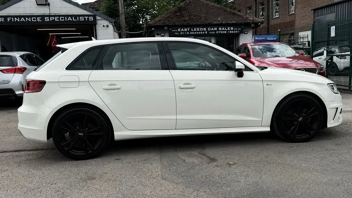 Used Audi A3 S-Line 2013 White Hatchback