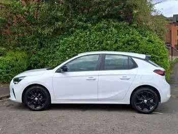 Second-hand Vauxhall Corsa Design Edition 2023 Alb Hatchback