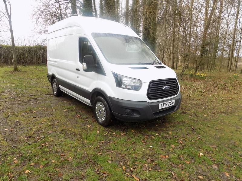 Used Ford Transit 130 HP (95 kW) 2018 White Van