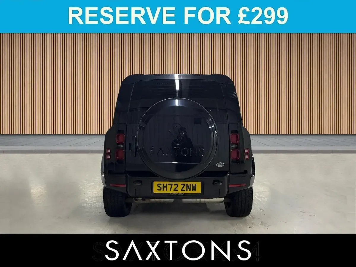 Used Land Rover Defender HSE Dynamic 250 HP (183 kW) 2022 Santorini black SUV