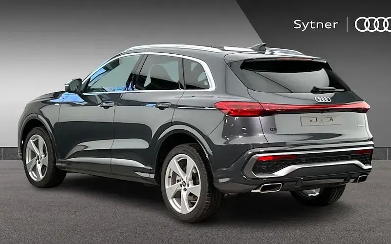 New Audi Q5 S-Line 204 HP (150 kW) 2025 SUV