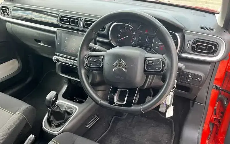 Used Citroën C3 Flair 83 HP (61 kW) 2019 Orange Hatchback